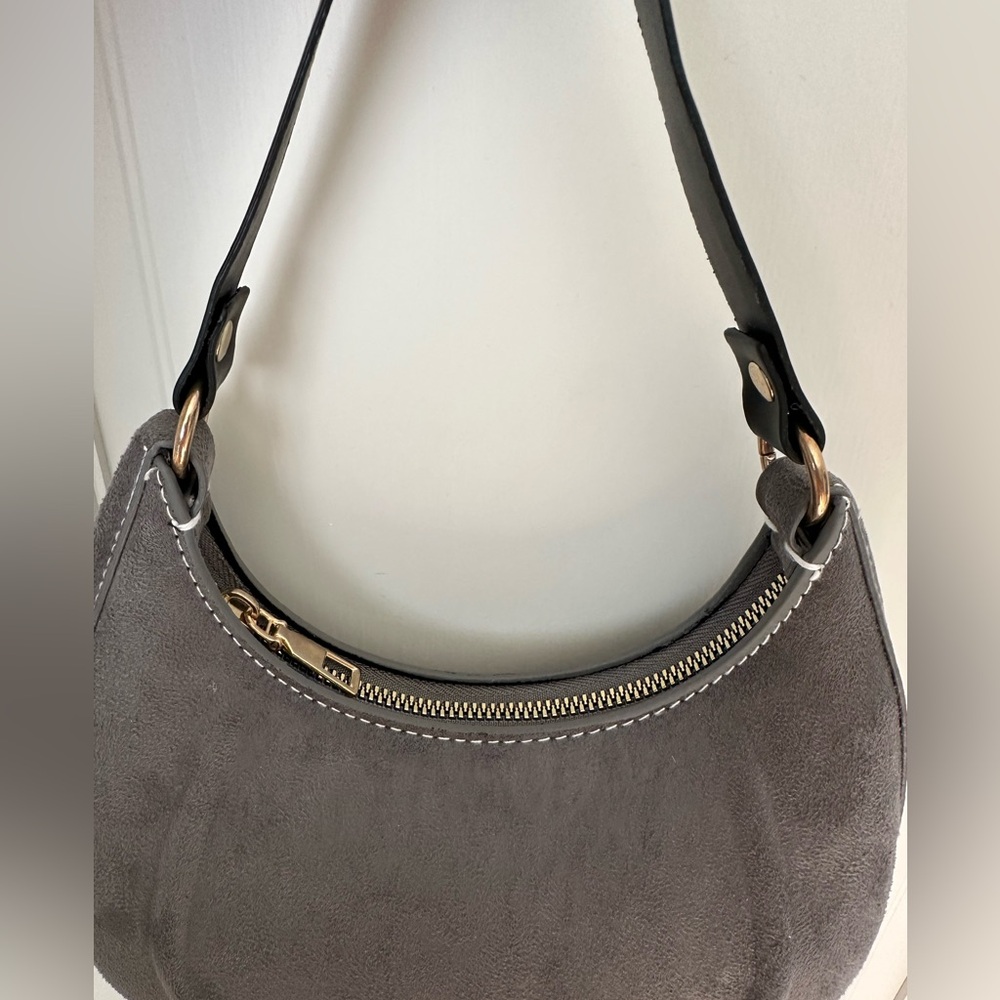Purse - Picture 2 of 6